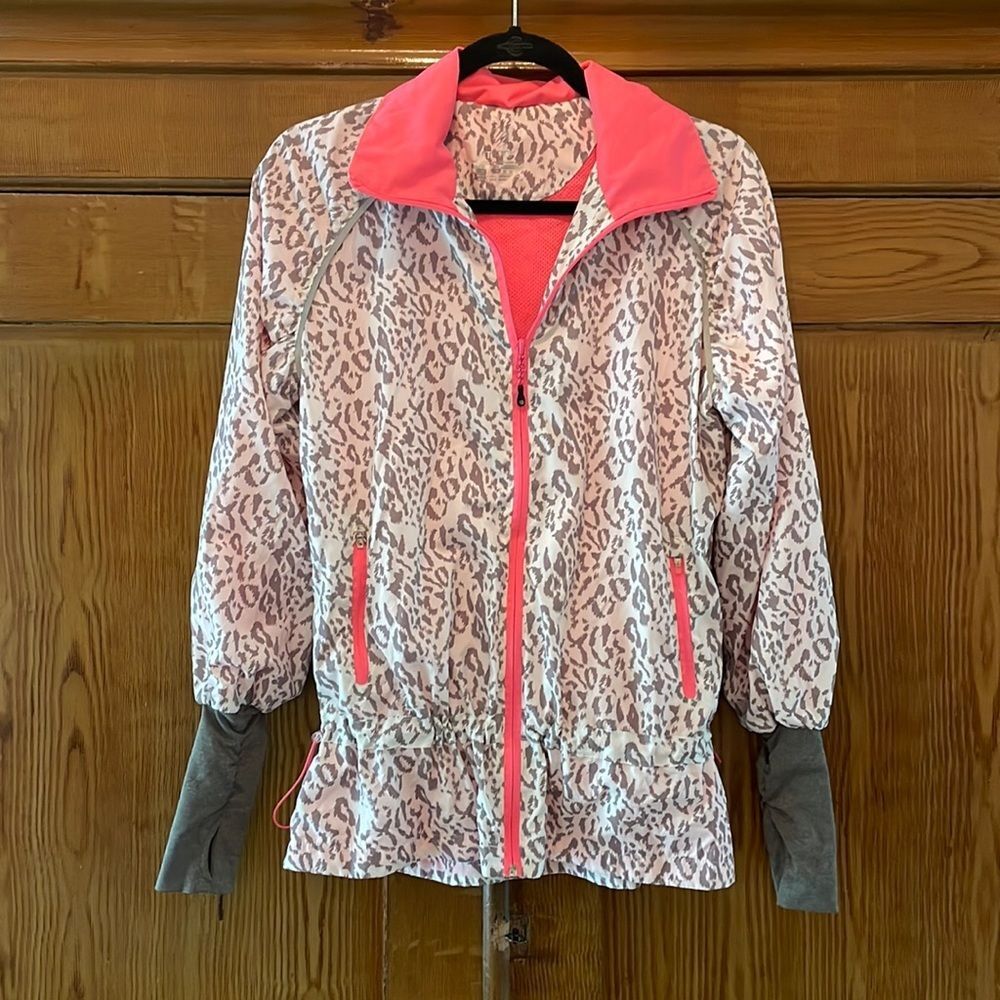 MPG Leopard Print Rain Jacket Size Small